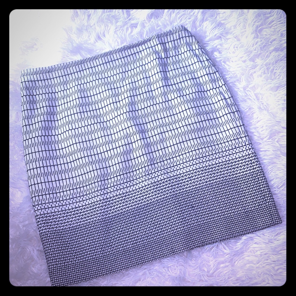 Dalia Collection Modern Fit Skirt